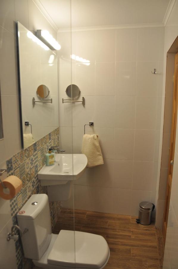 Casa Romaneasca Curtea de Argeş Esterno foto
